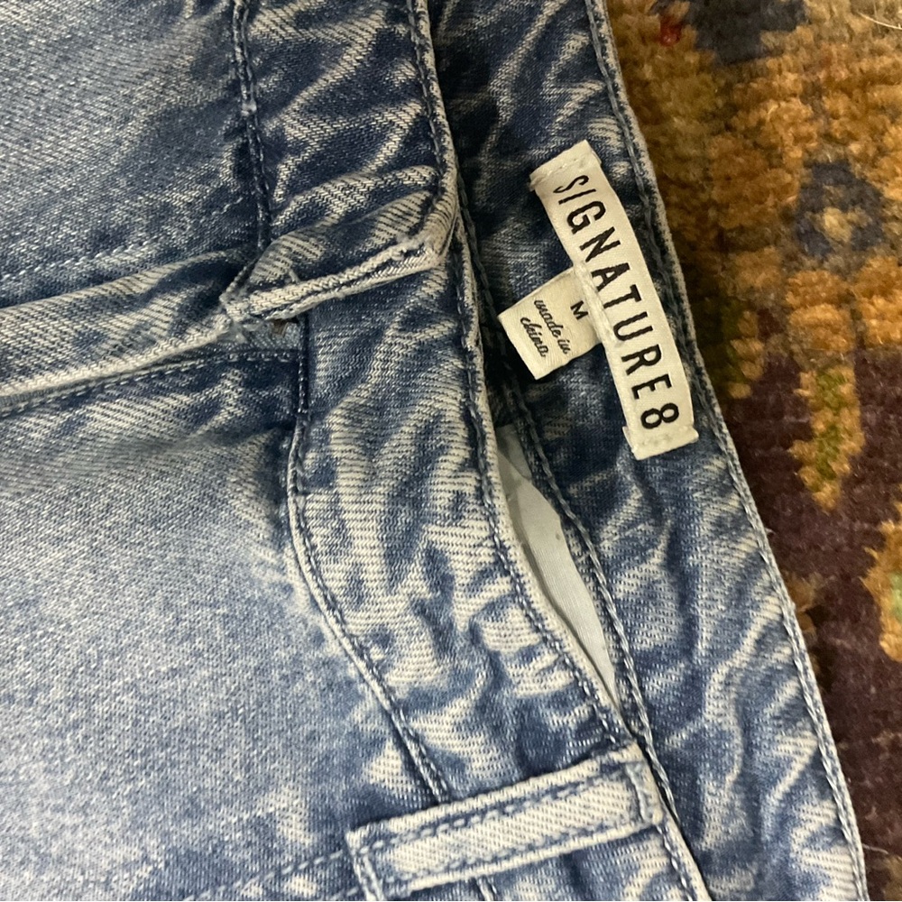 Signature8 Light Denim Wide-Leg Jeans - Picture 2 of 3
